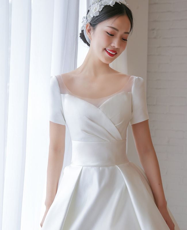 Áo cưới cô dâu 30